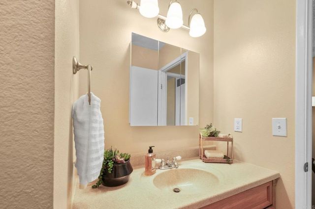 1684 Summertime Drive, El Cajon, CA 92021