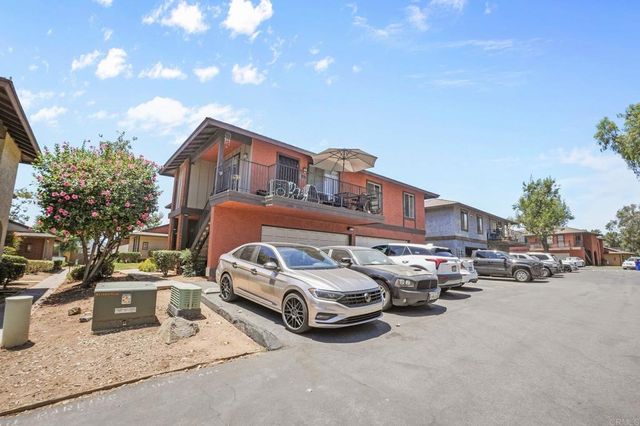 1684 Summertime Drive, El Cajon, CA 92021