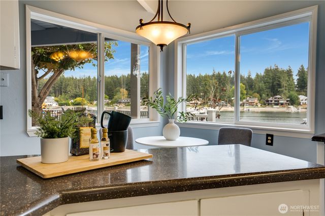 3415 115th Avenue NW, Gig Harbor, WA 98335