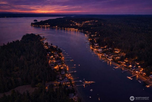 3415 115th Avenue NW, Gig Harbor, WA 98335