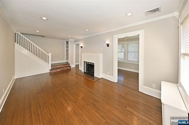 217 Elmwood Avenue, Ho-ho-kus, NJ 07423