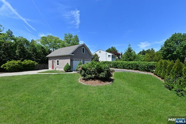 217 Elmwood Avenue, Ho-ho-kus, NJ 07423