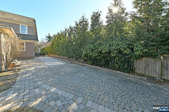217 Elmwood Avenue, Ho-ho-kus, NJ 07423