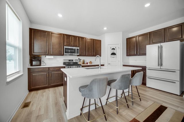 6582 Abbey Avenue, Portage, IN 46368