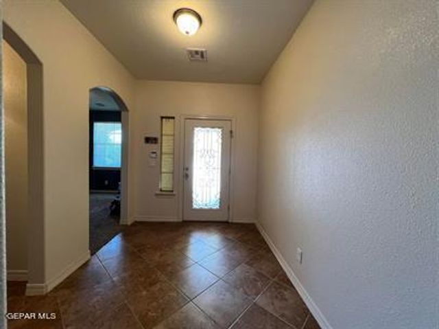 1291 RUSTIC BEND Place, El Paso, TX 79928