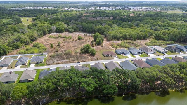 4537 FAIRWAY OAKS DRIVE, Mulberry, FL 33860