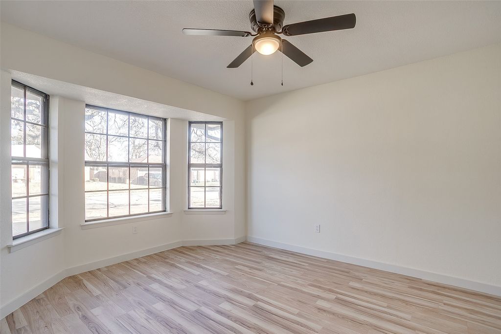 2421 Meadow View, Bedford, TX 76021 — photo 3