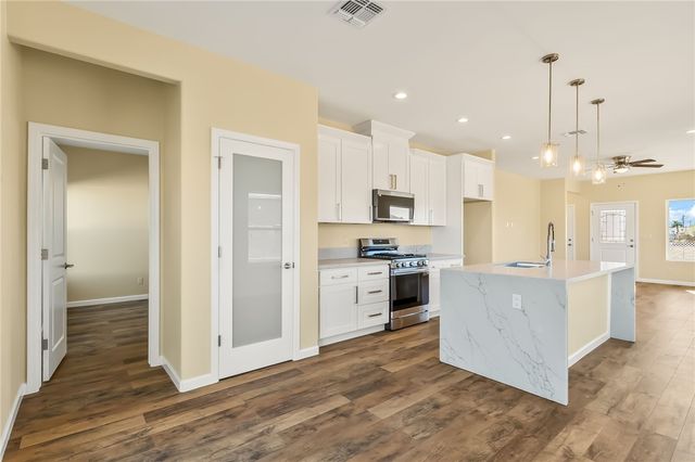 1869 Avalon Drive, Bullhead City, AZ 86442