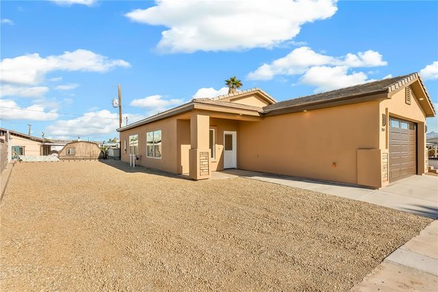 1869 Avalon Drive, Bullhead City, AZ 86442