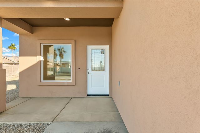 1869 Avalon Drive, Bullhead City, AZ 86442