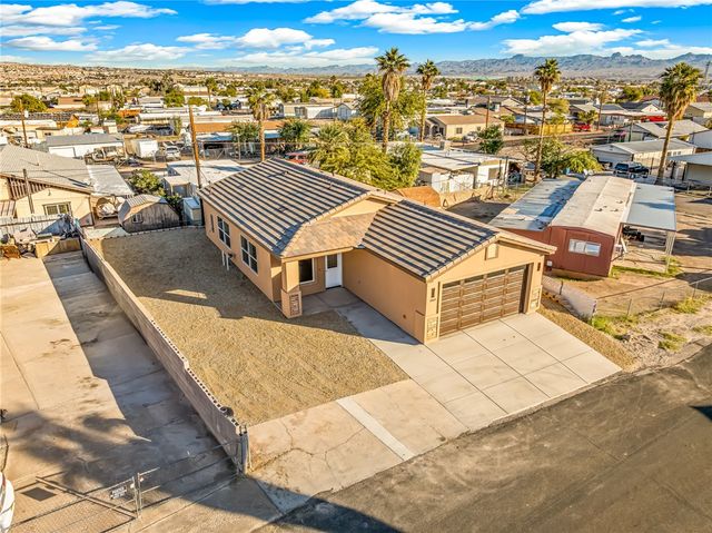 1869 Avalon Drive, Bullhead City, AZ 86442