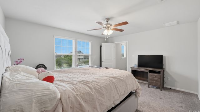 1053 ESPLANADE PKWY, San Marcos, TX 78666