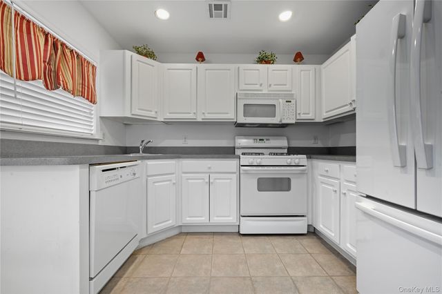 12 Merrimack Road, Hauppauge, NY 11787