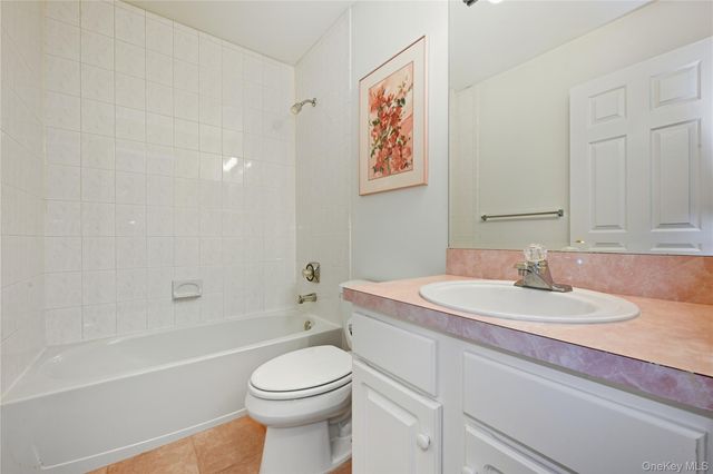 12 Merrimack Road, Hauppauge, NY 11787