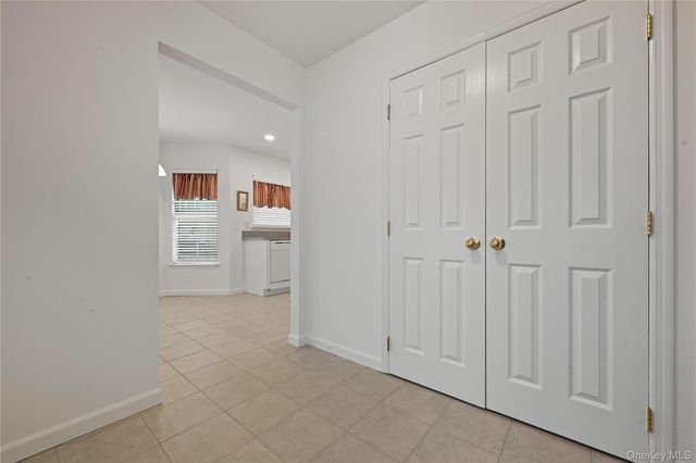 12 Merrimack Road, Hauppauge, NY 11787