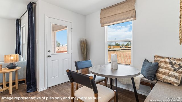 2077 Zephyr Lily, San Antonio, TX 78221