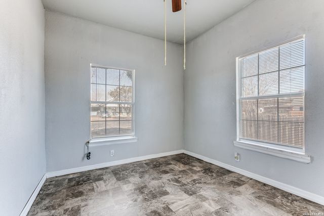 130 E hermitage, San Antonio, TX 78223