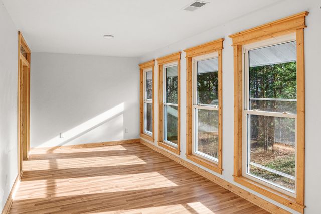 619 Bridge View Cv, Bath Springs, TN 38311