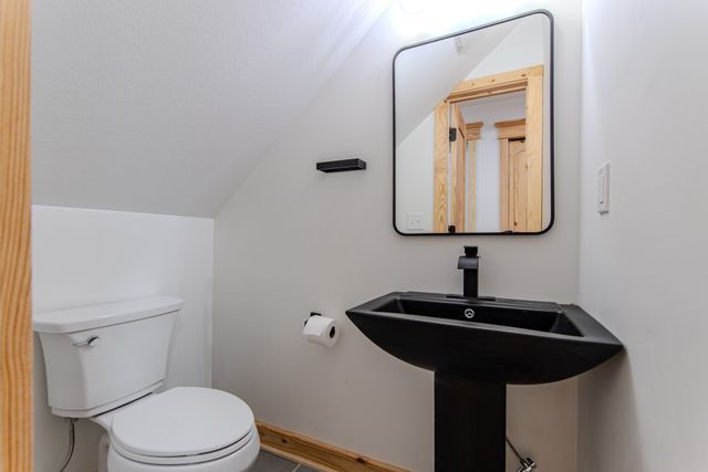 619 Bridge View Cv, Bath Springs, TN 38311