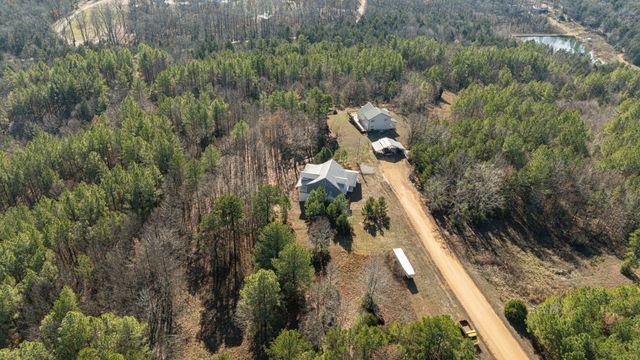 619 Bridge View Cv, Bath Springs, TN 38311