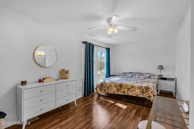 39 Independence Court, Jackson, NJ 08527