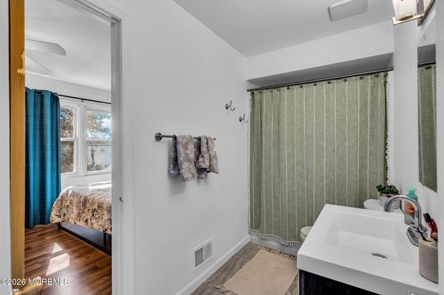 39 Independence Court, Jackson, NJ 08527