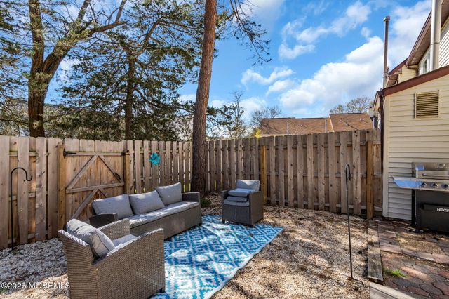 39 Independence Court, Jackson, NJ 08527