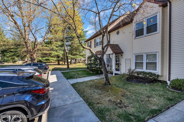 39 Independence Court, Jackson, NJ 08527