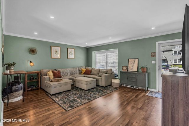 39 Independence Court, Jackson, NJ 08527