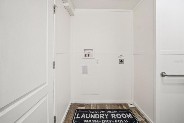 808 SE 124TH AVENUE, Webster, FL 33597