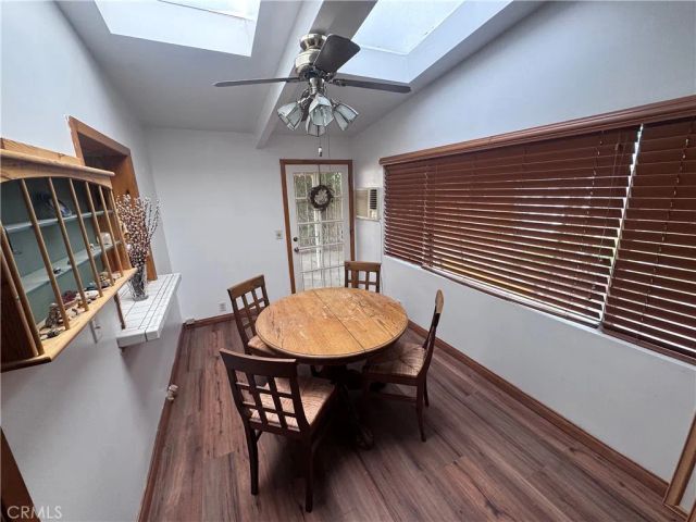 19509 Stagg Street, Reseda, CA 91335