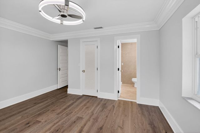 105 NW 8th Place, Boynton Beach, FL 33426