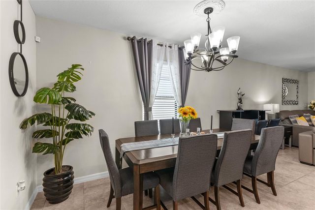 10216 CARLOWAY HILLS DRIVE, Wimauma, FL 33598