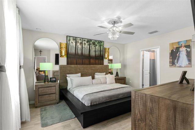 10216 CARLOWAY HILLS DRIVE, Wimauma, FL 33598