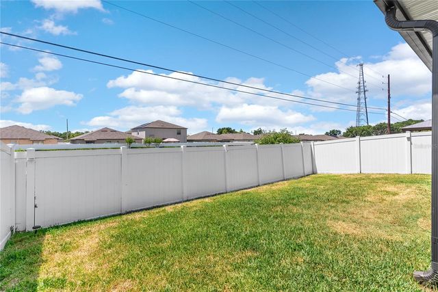 10216 CARLOWAY HILLS DRIVE, Wimauma, FL 33598