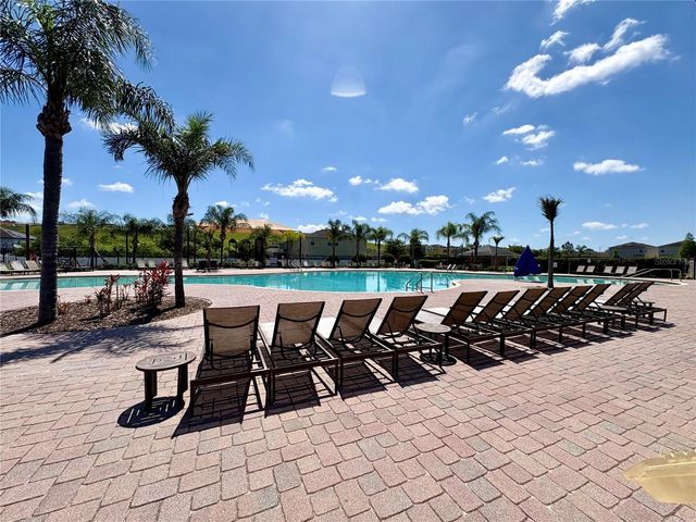 10216 CARLOWAY HILLS DRIVE, Wimauma, FL 33598