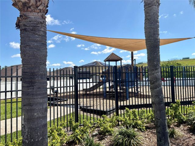 10216 CARLOWAY HILLS DRIVE, Wimauma, FL 33598