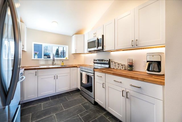 303 BADGER STREET, Fairbanks, AK 99701