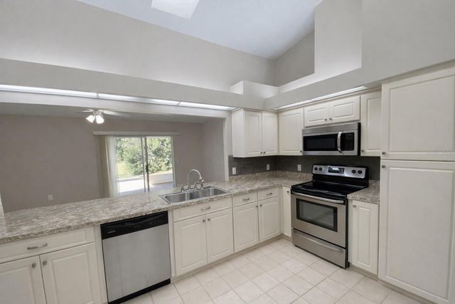 8272 POCONO, Citrus Springs, FL 34434