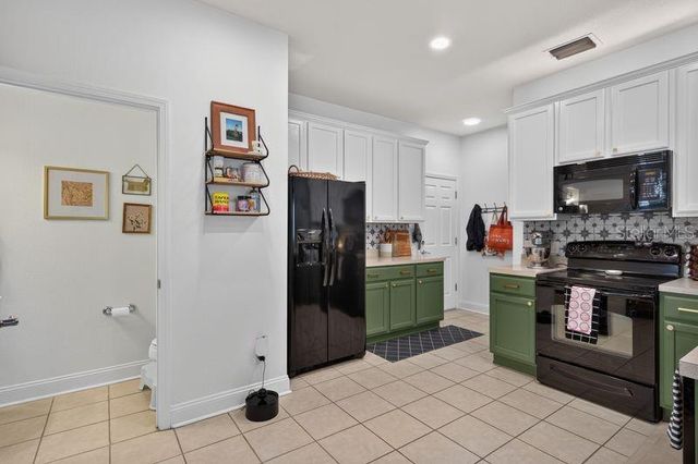 6918 ROCK SPRINGS WAY, Tampa, FL 33625