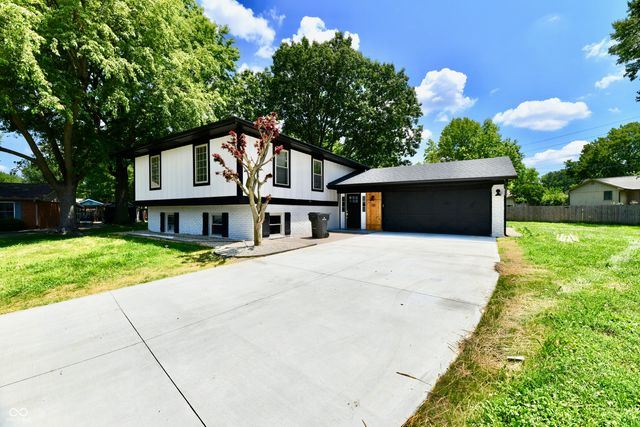 50 Idleway, Greenwood, IN 46142