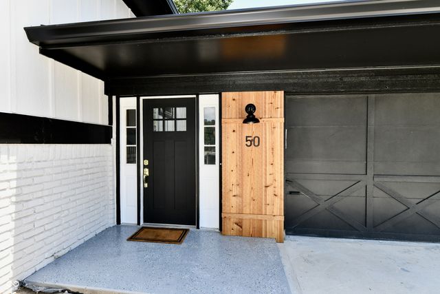 50 Idleway, Greenwood, IN 46142