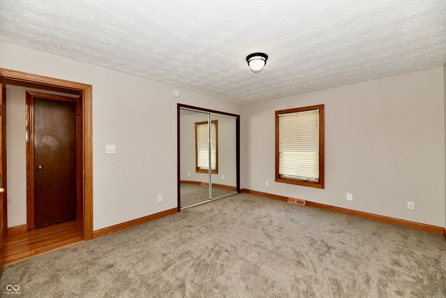 50 Idleway, Greenwood, IN 46142
