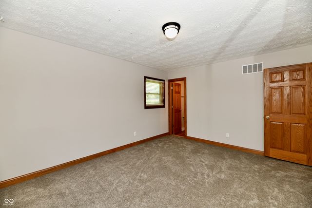 50 Idleway, Greenwood, IN 46142