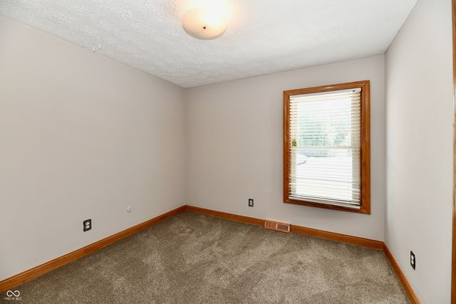 50 Idleway, Greenwood, IN 46142