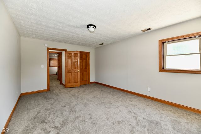 50 Idleway, Greenwood, IN 46142