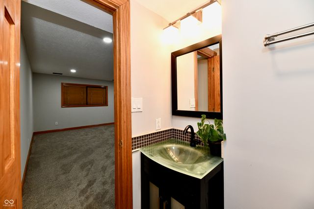 50 Idleway, Greenwood, IN 46142