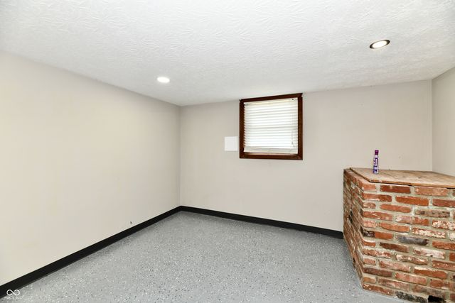 50 Idleway, Greenwood, IN 46142