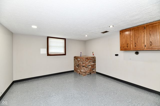 50 Idleway, Greenwood, IN 46142