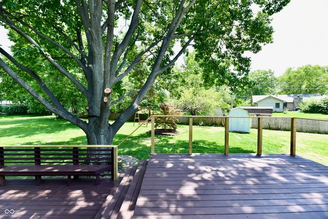 50 Idleway, Greenwood, IN 46142